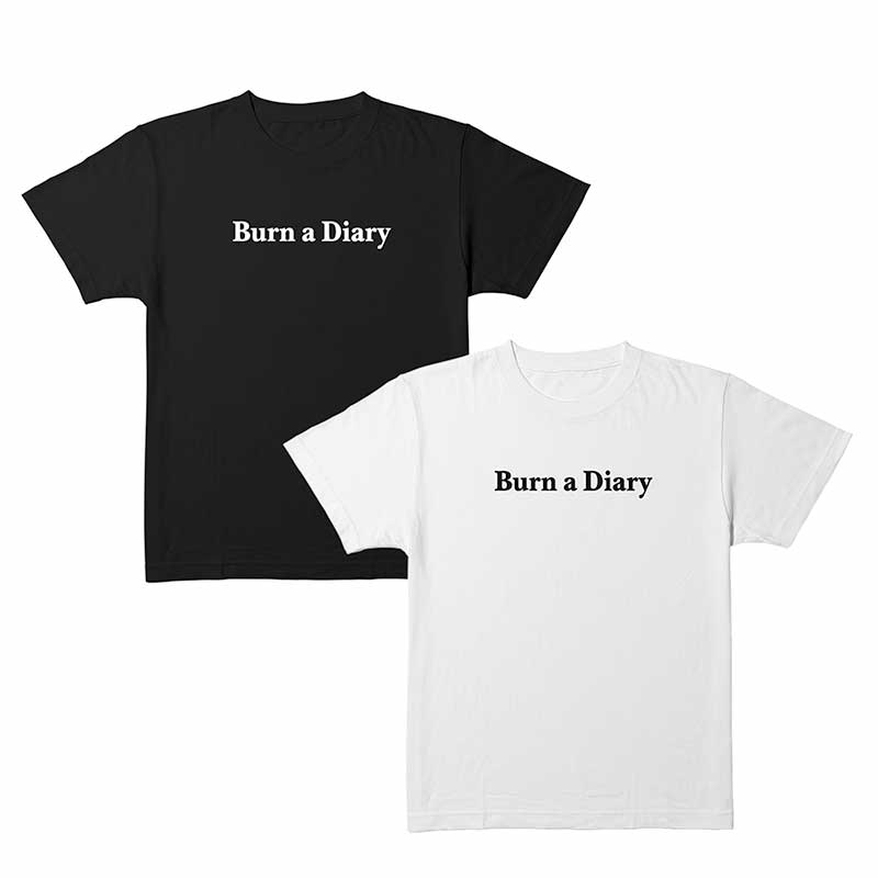 Burn a Diary Tシャツ ホワイト/ブラック